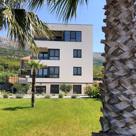 Apartments Villa 19 Подстрана Экстерьер фото